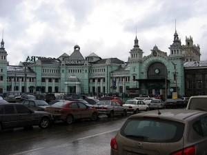 Площадь желтых экскаваторов (в миру: белорусского вокзала)